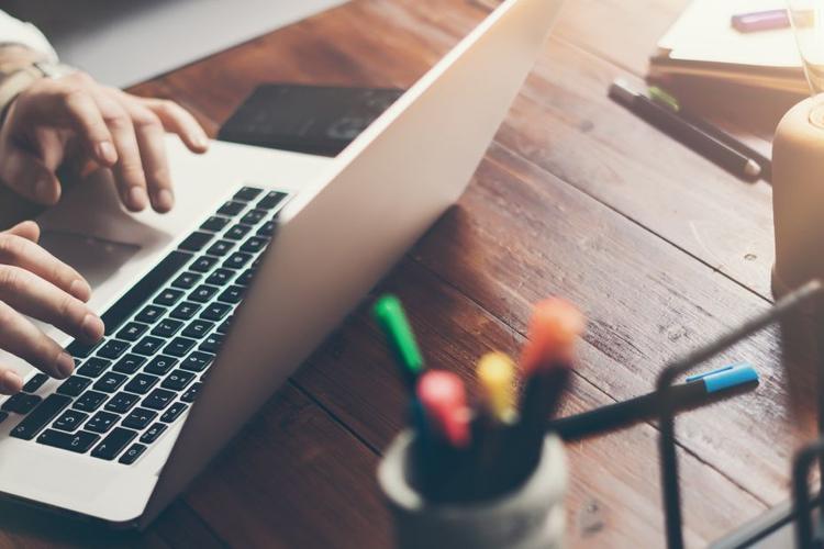 Start Your Sales Career Early: Become a POSP Partner while in College