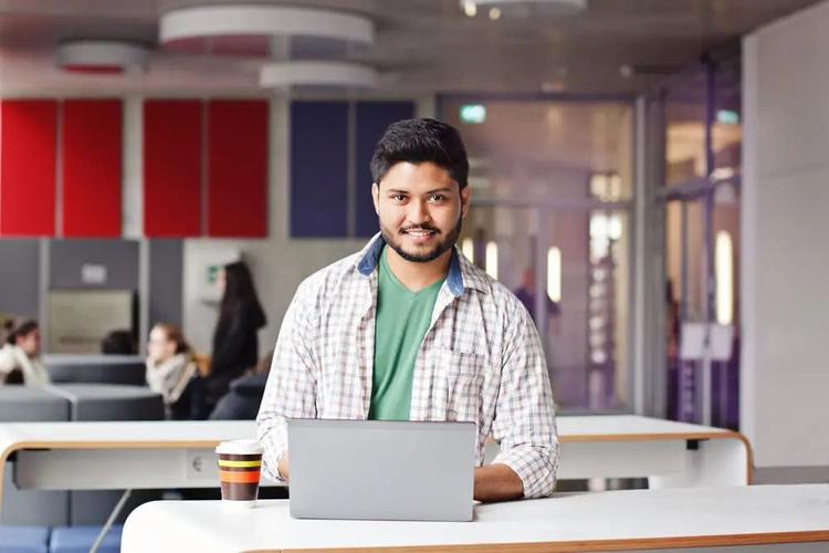 Insurance Job For Students